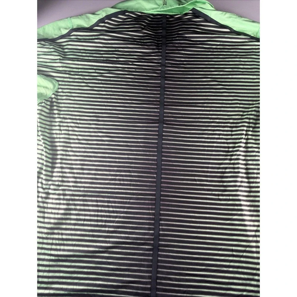 Nike Tiger Woods Collection Golf Polo Men's L Green Bear Lakes Striped